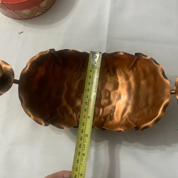 Gregorian solid copper centerpiece bowl with an attached candle holder - Picture 5 of 6